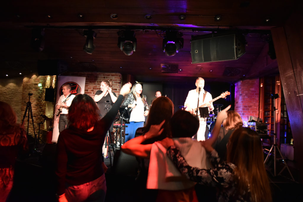 SOUL COMMUNITY ist die Partyband: hier im Hotel Bayerischer Hof in München